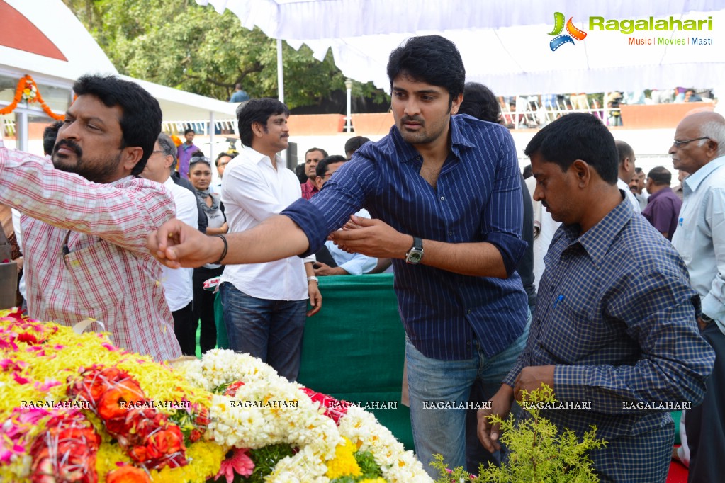 Celebrities pay homage to Dr. Akkineni Nageswara Rao