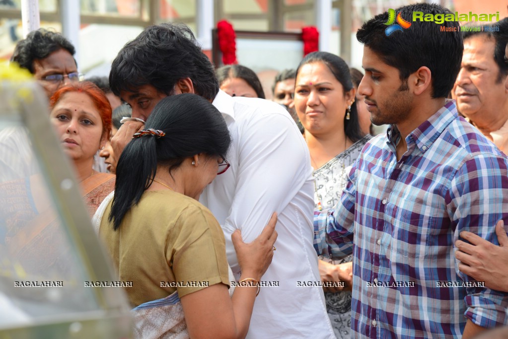 Celebrities pay homage to Dr. Akkineni Nageswara Rao