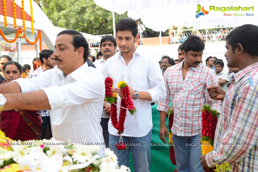 Celebrities pay homage to Dr. Akkineni Nageswara Rao