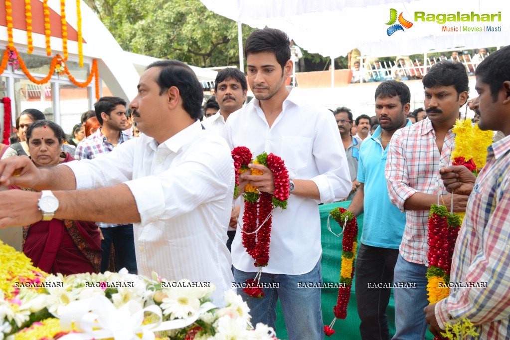 Celebrities pay homage to Dr. Akkineni Nageswara Rao