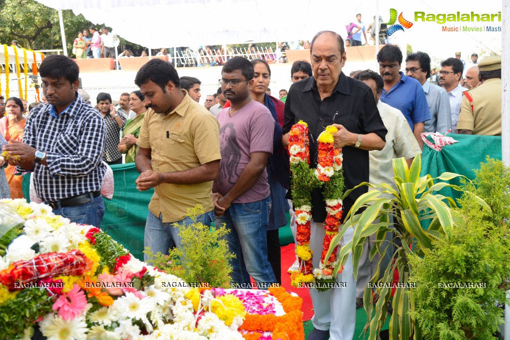 Celebrities pay homage to Dr. Akkineni Nageswara Rao