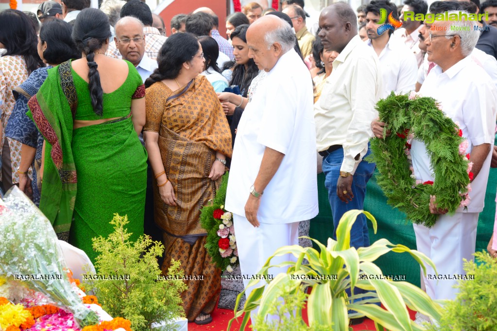 Celebrities pay homage to Dr. Akkineni Nageswara Rao