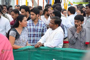 Celebrities pay homage to ANR