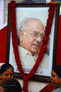 Celebrities pay homage to ANR