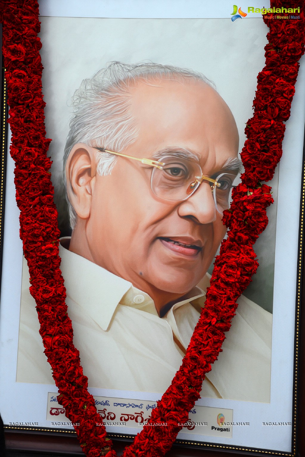 Celebrities pay homage to Dr. Akkineni Nageswara Rao