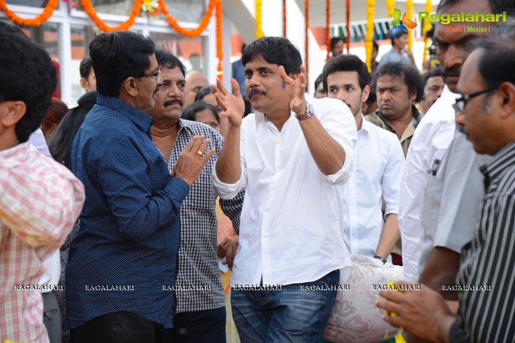 Celebrities pay homage to Dr. Akkineni Nageswara Rao