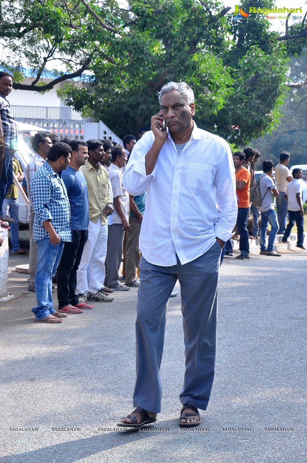 Celebrities pay homage to Dr. Akkineni Nageswara Rao