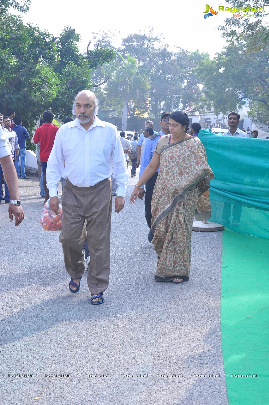 Celebrities pay homage to Dr. Akkineni Nageswara Rao