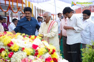 Celebrities pay homage to ANR