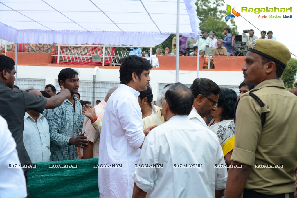 Celebrities pay homage to Dr. Akkineni Nageswara Rao