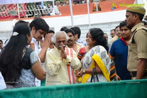 Celebrities pay homage to ANR