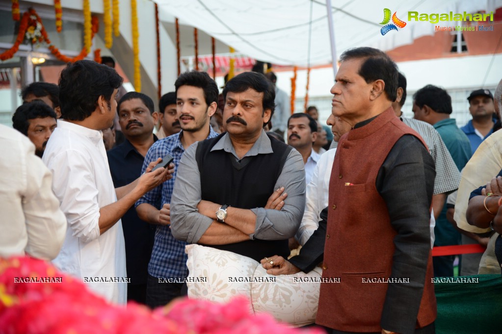 Celebrities pay homage to Dr. Akkineni Nageswara Rao