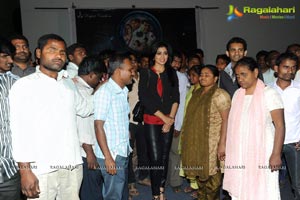 Minugurulu Event with Shriya