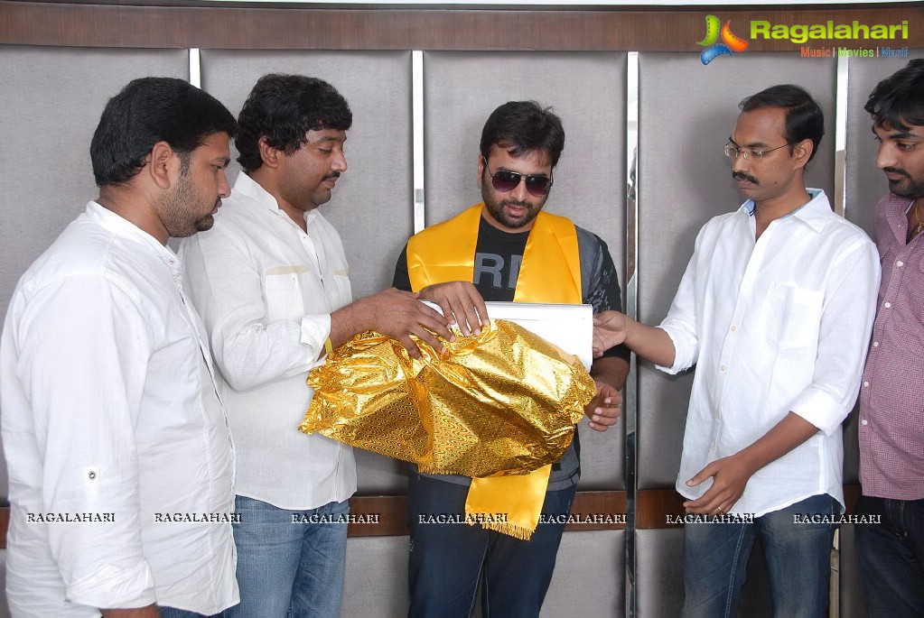 Nara Rohit launches Naravari Palle Calender 2014