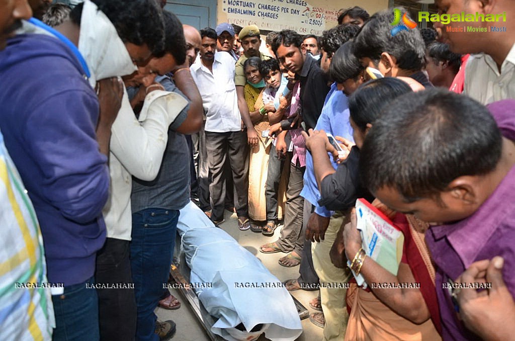 Tollywood Celebs pay homage to Uday Kiran