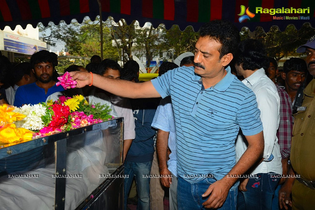 Celebrities pay homage to Uday Kiran