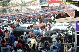 Yevadu Hungama Photos