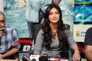 Yevadu Press Meet