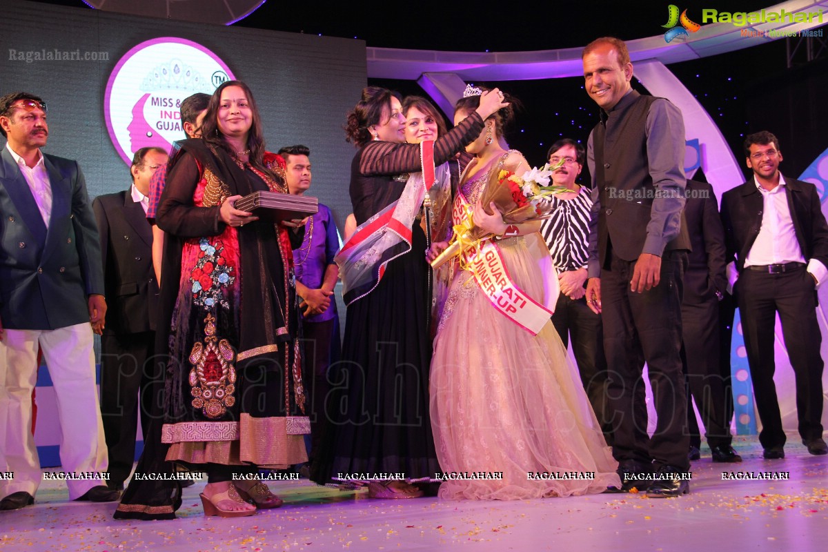 Miss & Mrs India Gujarati 2014 Grand Finale