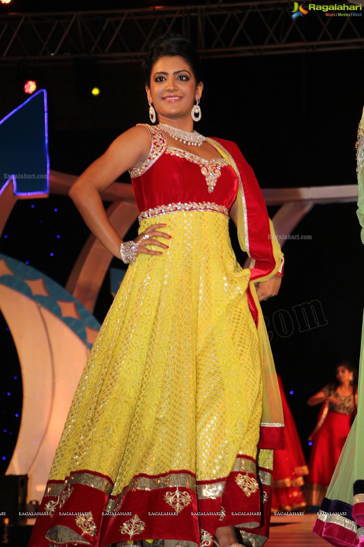 Miss & Mrs India Gujarati 2014 Grand Finale