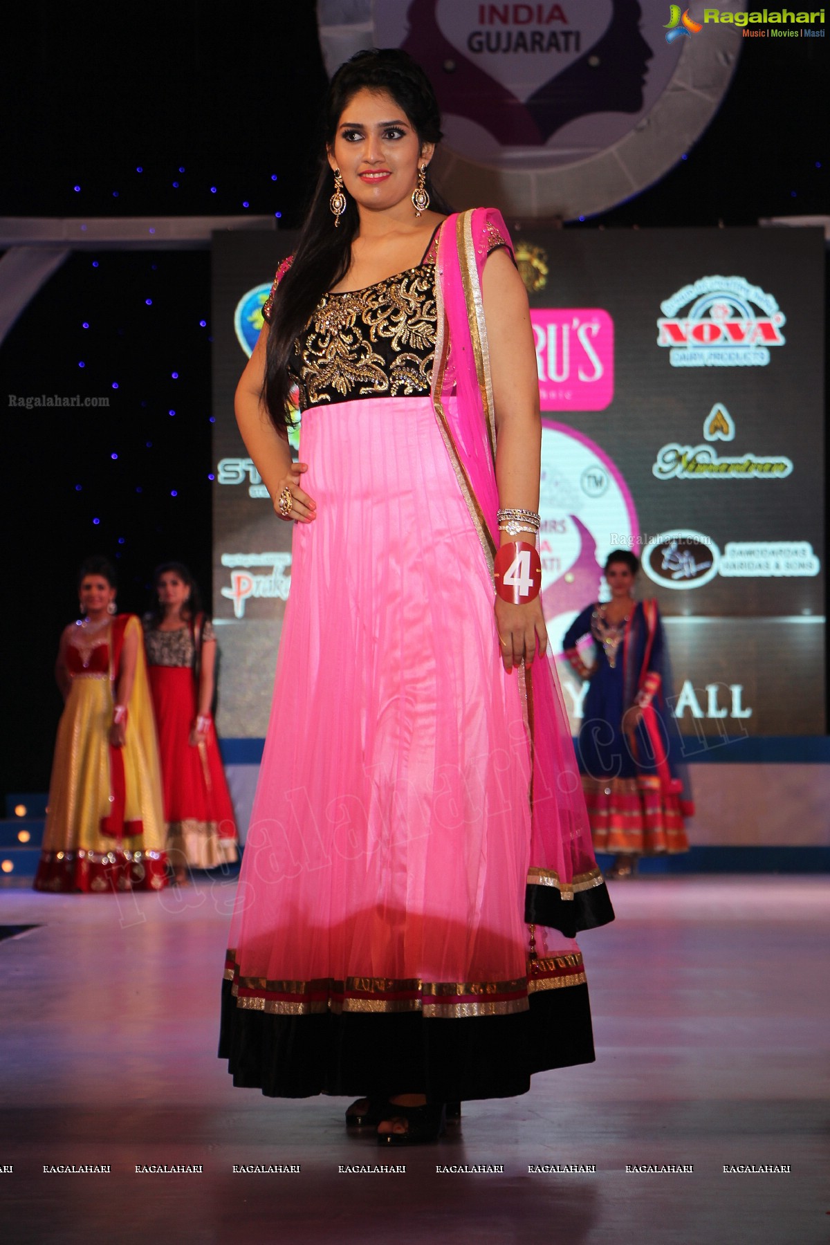 Miss & Mrs India Gujarati 2014 Grand Finale