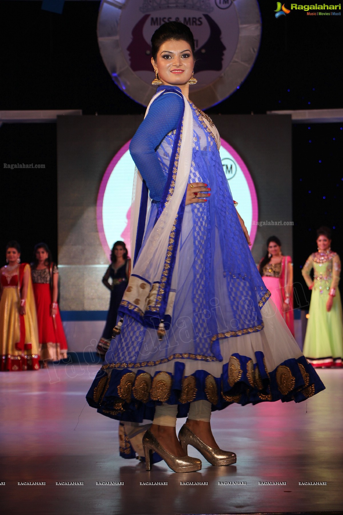 Miss & Mrs India Gujarati 2014 Grand Finale