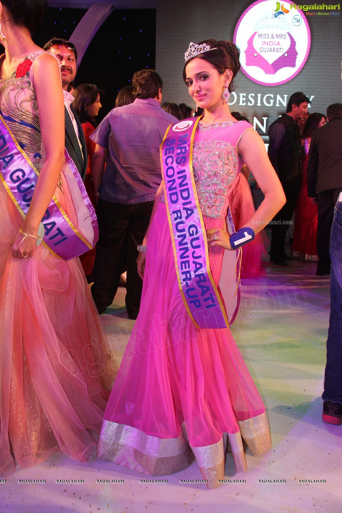 Miss & Mrs India Gujarati 2014 Grand Finale