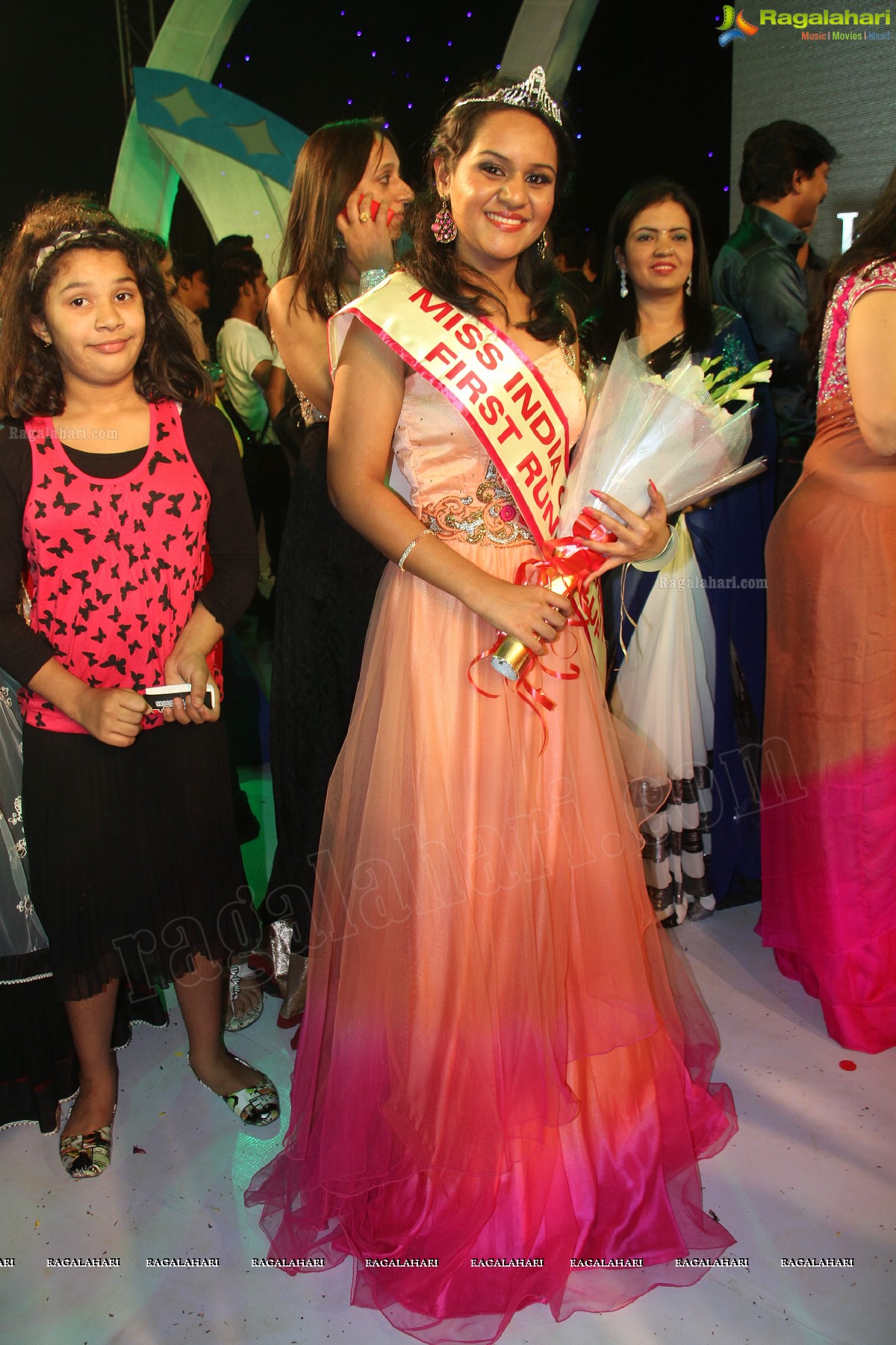 Miss & Mrs India Gujarati 2014 Grand Finale