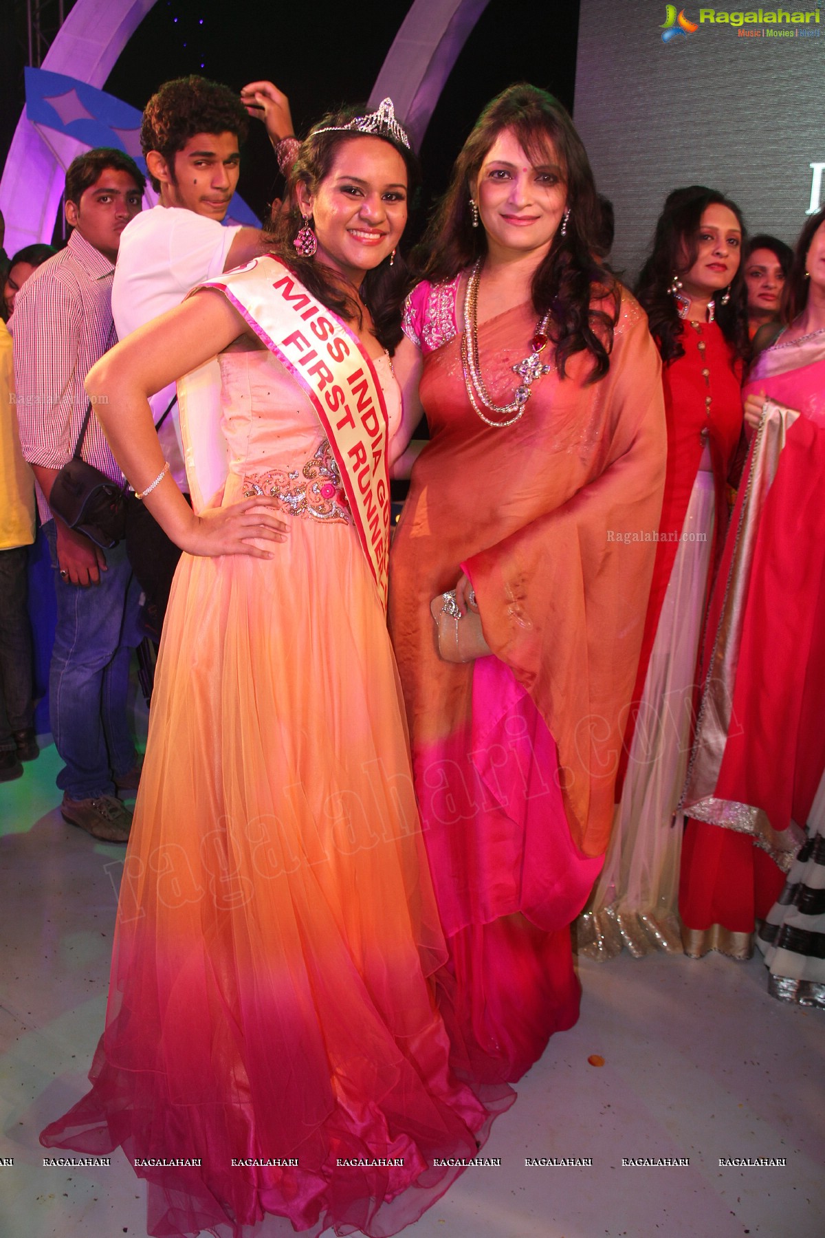 Miss & Mrs India Gujarati 2014 Grand Finale