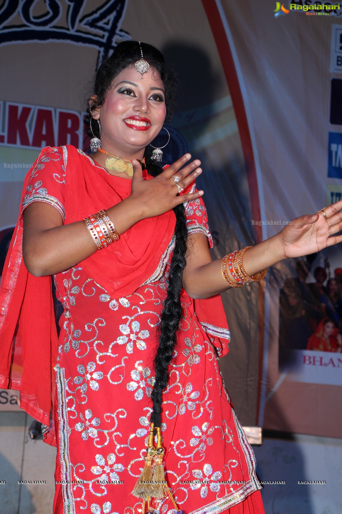 AP Punjabi Sabha - Phulkari Club's Lohri 2014 Celebrations