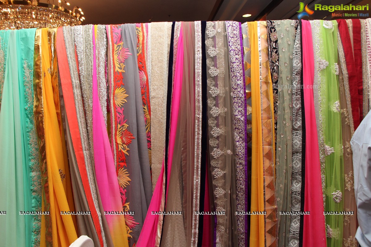 Araaish Exhibition (Jan. 2014) at Taj Deccan, Hyderabad