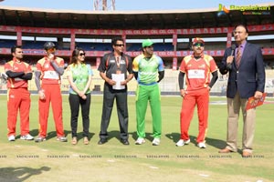 CCL 4: Kerala Strikers Vs Telugu Warriors