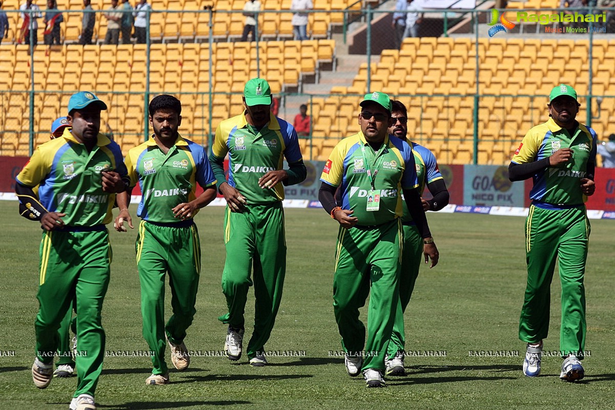 CCL 4: Kerala Strikers Vs Telugu Warriors