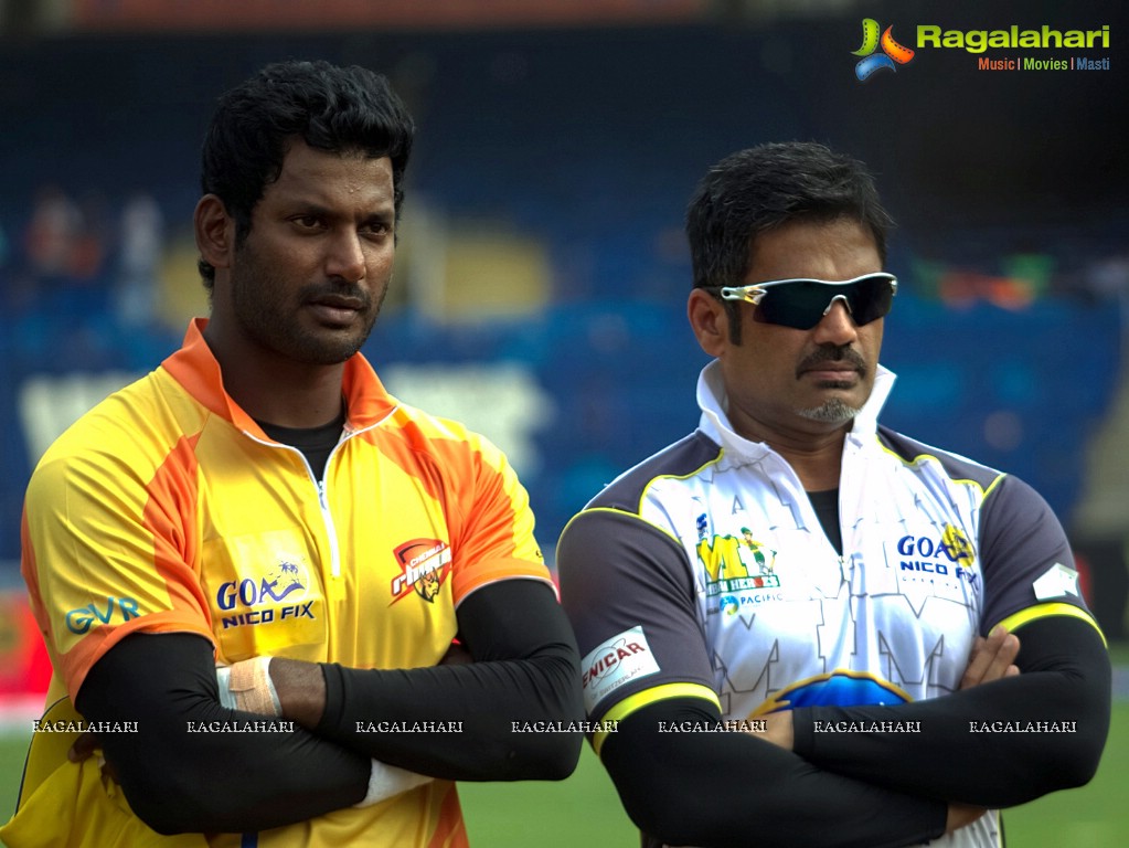 CCL 4: Mumbai Heroes Vs Chennai Rhinos