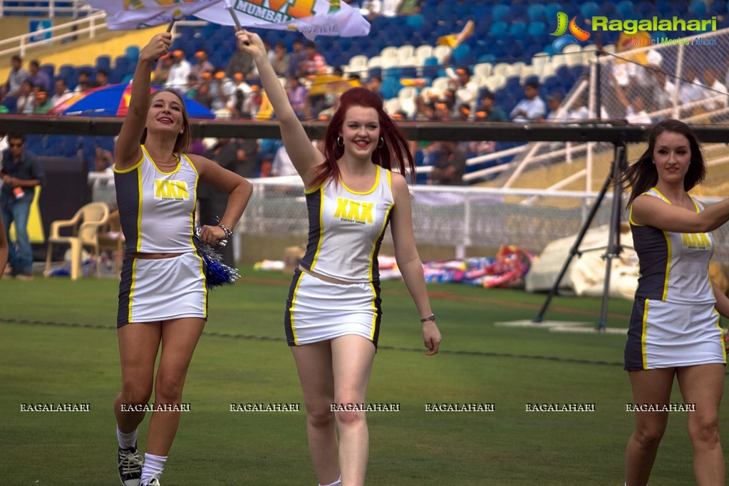 CCL 4: Mumbai Heroes Vs Chennai Rhinos