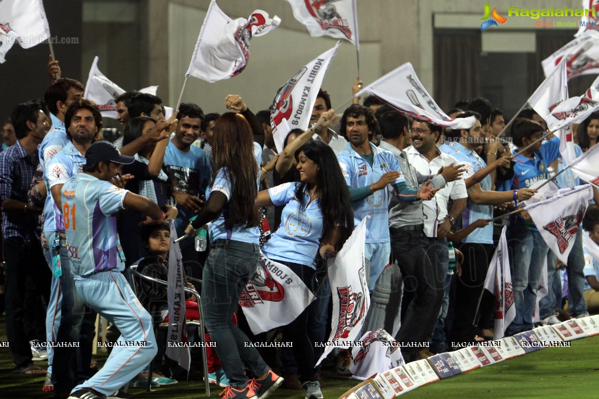 CCL 4 : Veer Marathi Vs Bhojpuri Dabanggs