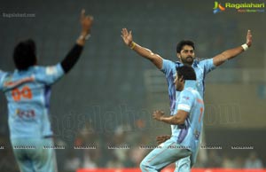 CCL 4 : Veer Marathi Vs Bhojpuri Dabanggs Match Photos