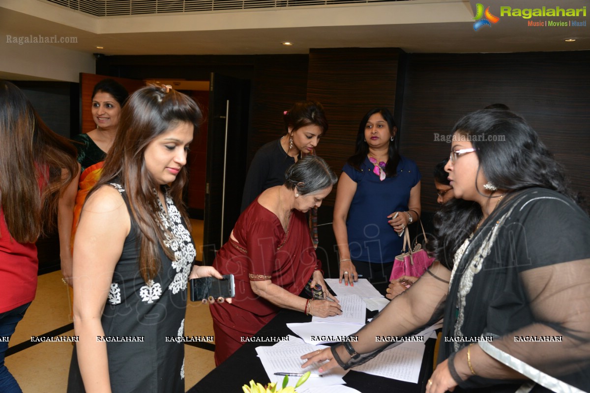 Smriti Z Irani interacts with FLO Members, Hyderabad