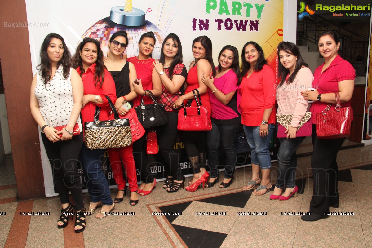 2nd Round of Gorgeous Girls Valentine Theme Party at 10D, Hyderabad