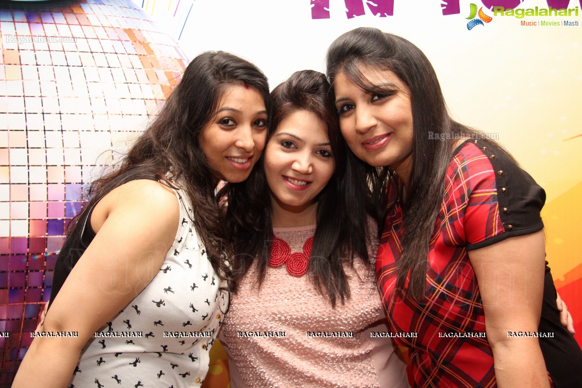 2nd Round of Gorgeous Girls Valentine Theme Party at 10D, Hyderabad