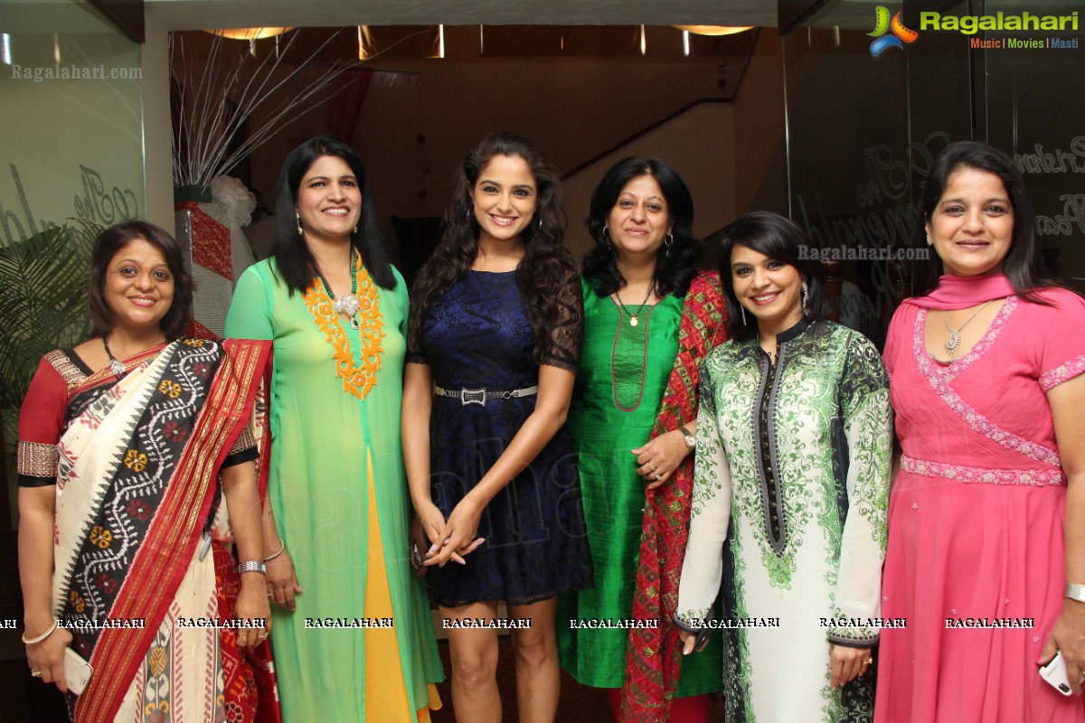 Asmita Sood inaugurates Khwaaish Exhibition n Sale at Taj Krishna