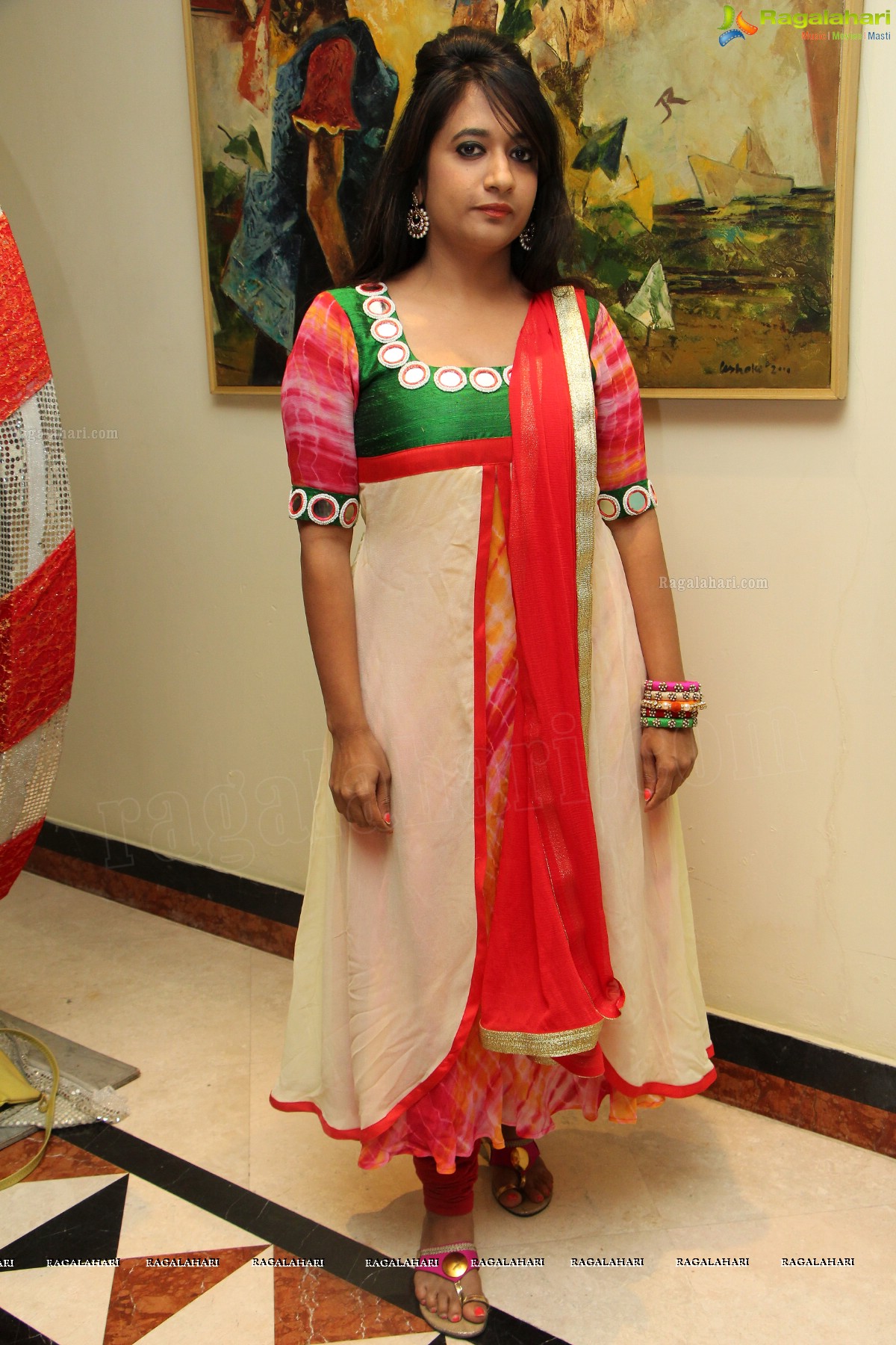 Asmita Sood inaugurates Khwaaish Exhibition n Sale at Taj Krishna