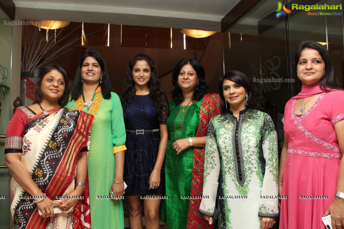 Asmita Sood inaugurates Khwaaish Exhibition n Sale at Taj Krishna