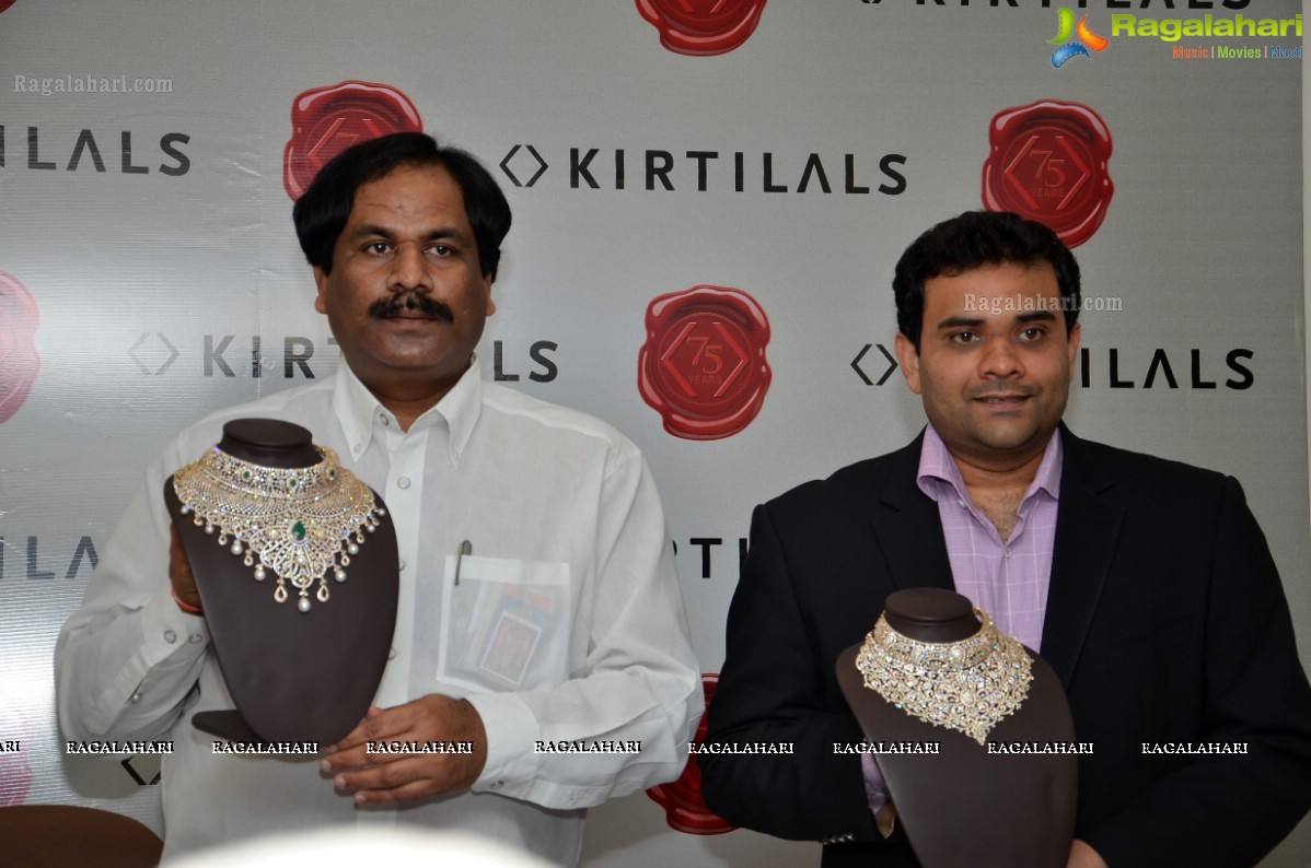 Kirtilals Largest Diamond Necklace Launch