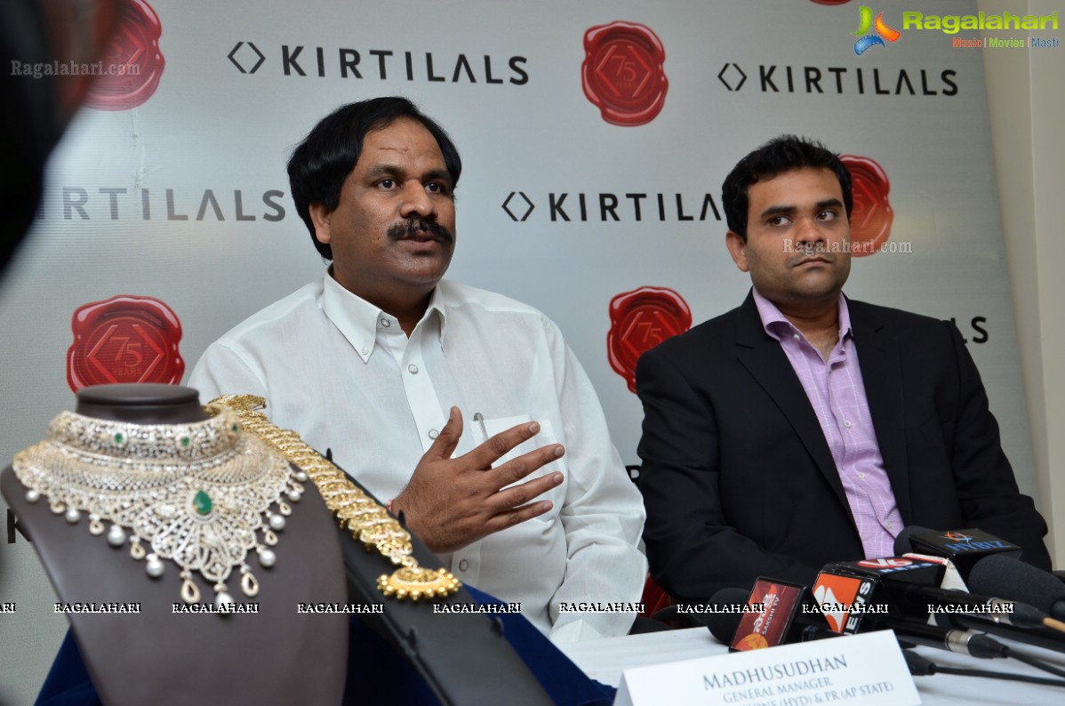 Kirtilals Largest Diamond Necklace Launch