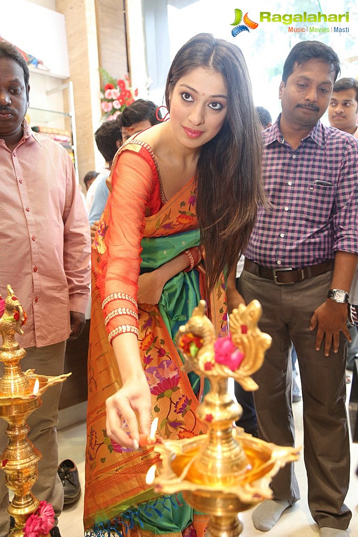 Lakshmi Rai launches Pongal Collection at Shree Nikethan, Chennai