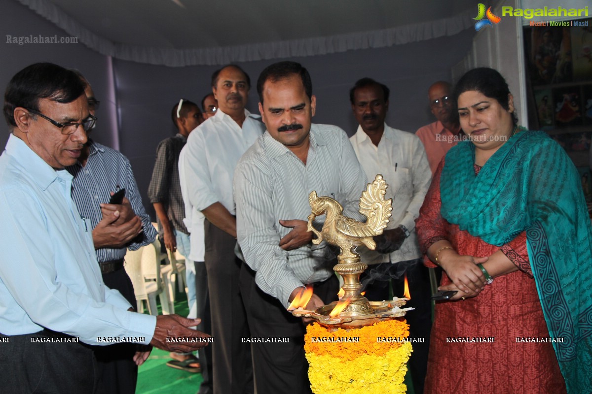 Lepakshi Handloom and Handicrafts Exhibition (Jan 2014) Hyderabad