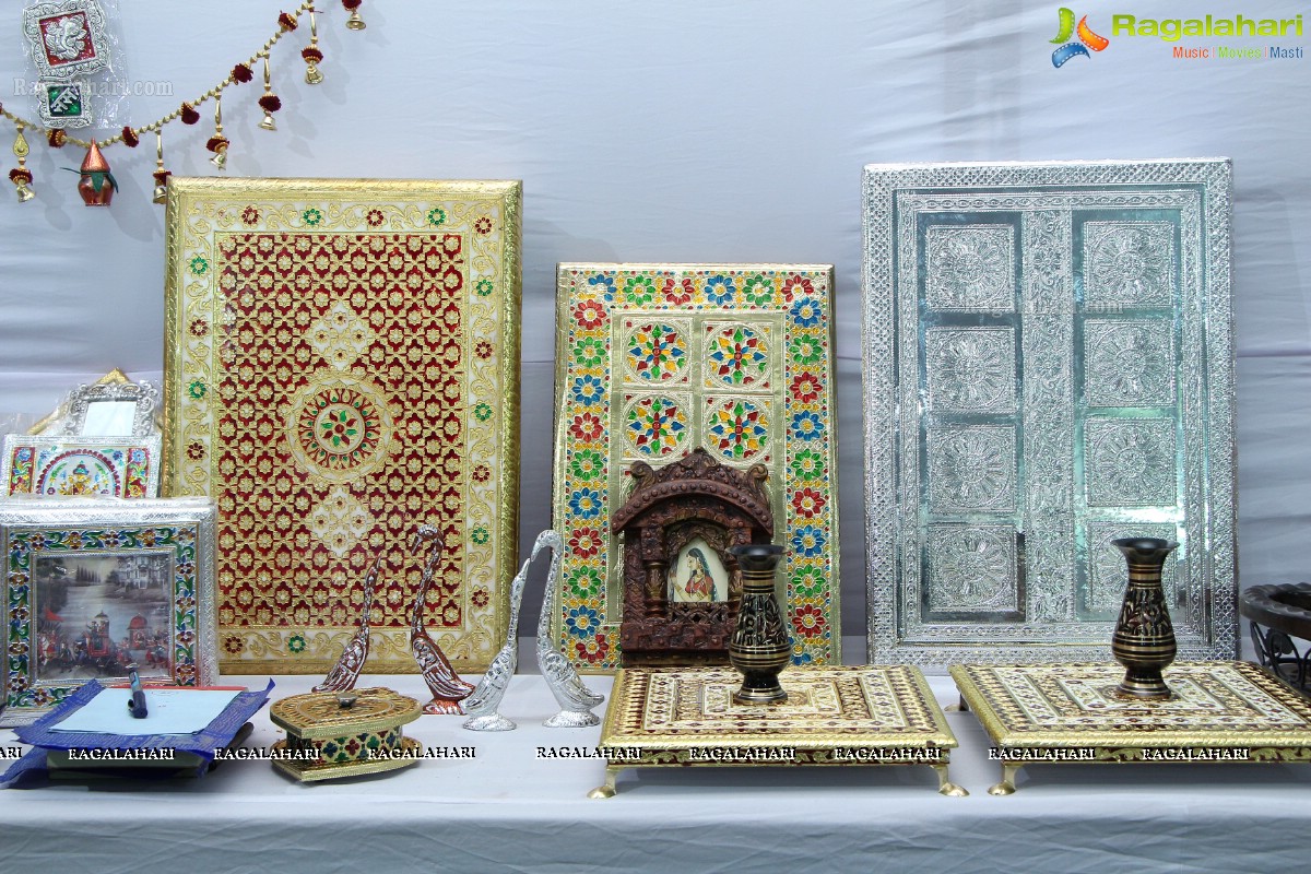 Lepakshi Handloom and Handicrafts Exhibition (Jan 2014) Hyderabad