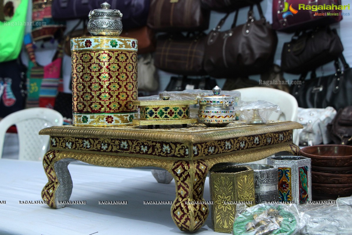Lepakshi Handloom and Handicrafts Exhibition (Jan 2014) Hyderabad