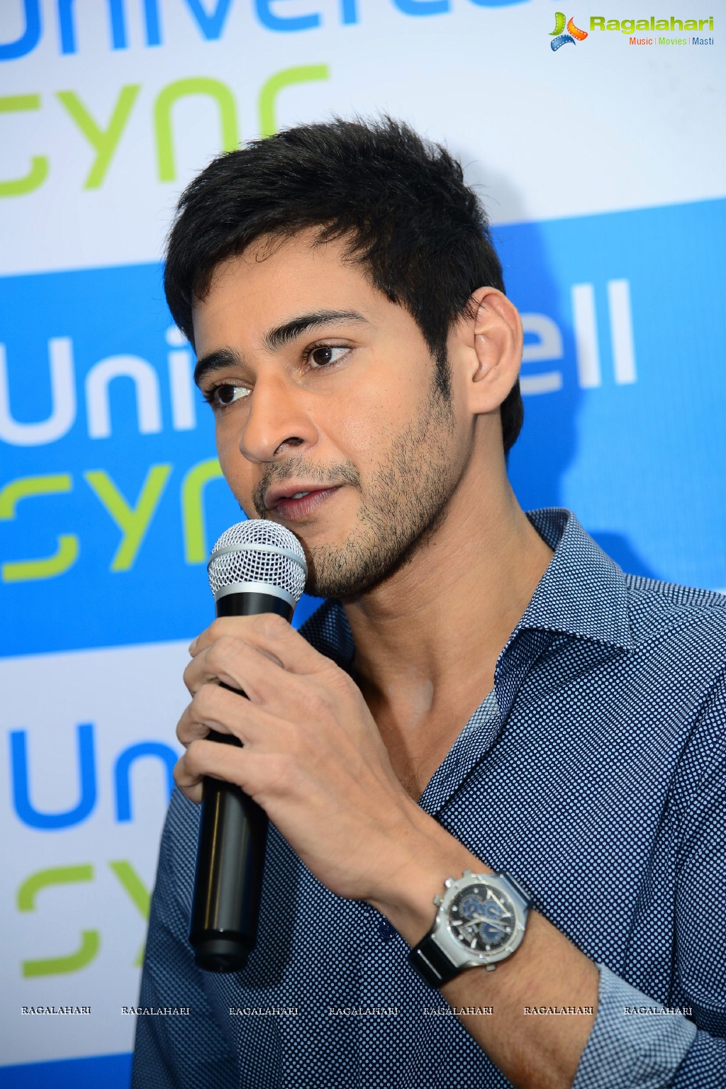 Superstar Mahesh Babu launches Hyderabad's first UniverCell SYNC